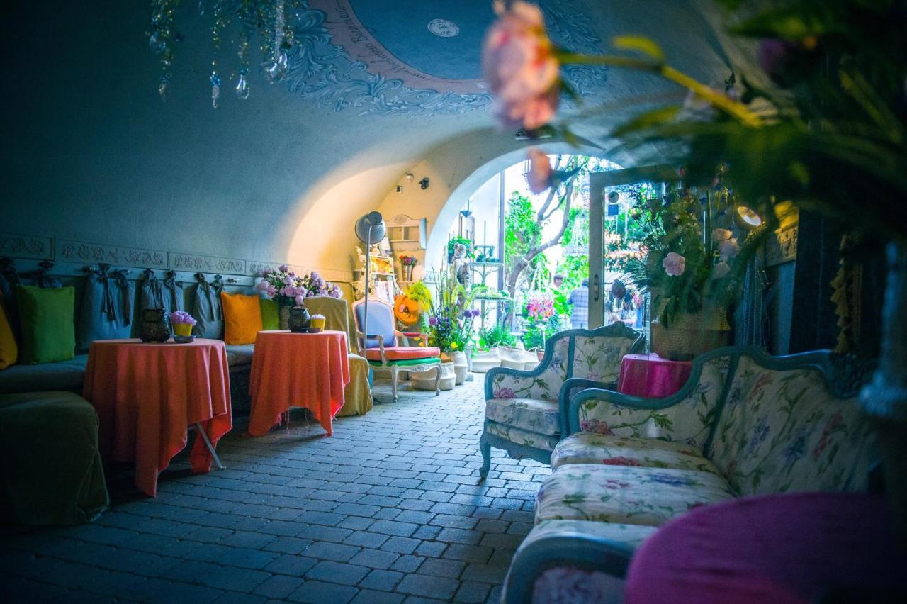 Art Boutique Hotel Buergerhaus Rust Buitenkant foto